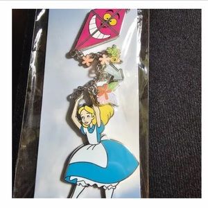 NEW Disneyland Paris DLP Alice in Wonderland Pin